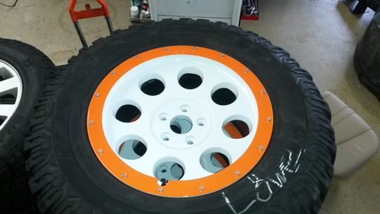 Delta 4×4, Loder