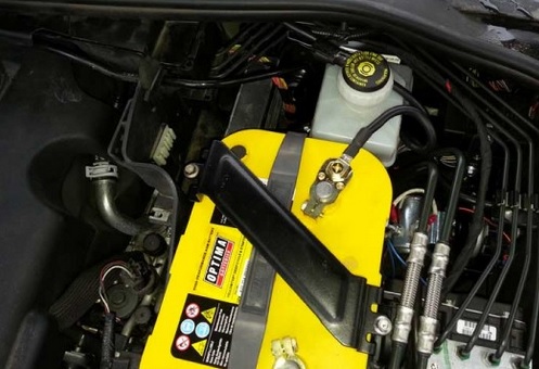 Versorgungsbatterie Doppelbatteriesystem oder Ladebooster?