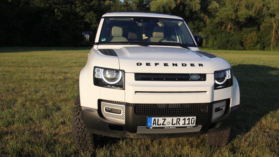 Defender 2 beim Folierer