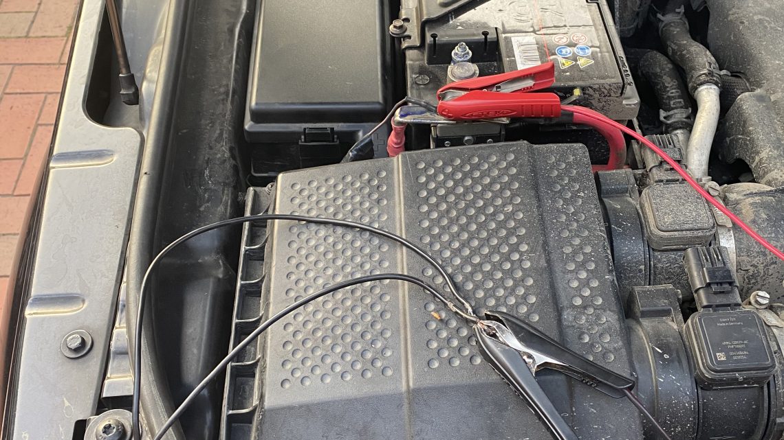 Batterie, BMS und Batterie laden – Discovery und New Defender