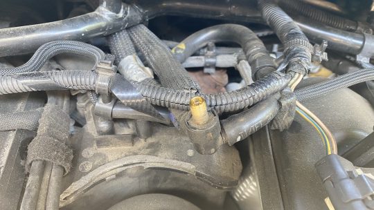 Kraftstoffleitungen entlüften Discovery 3 / 4